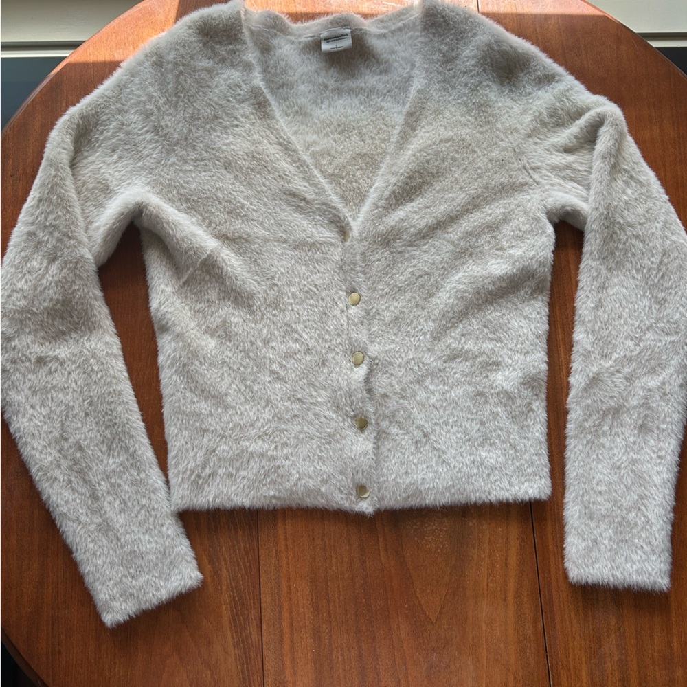 Abercrombie soft cream cardigan - large